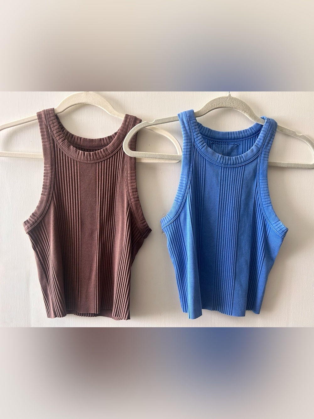 Aerie Ribbed Cropped Tank Tops - EUC! Blue and Rose Brown Size Small